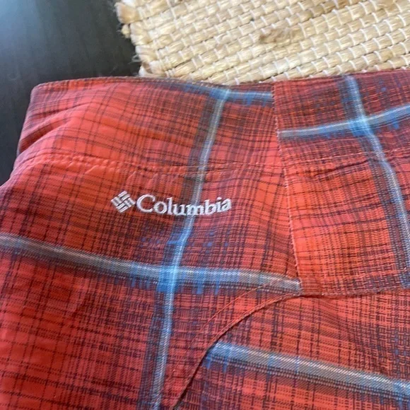 Columbia‎ Omni-Shade Orange/Grey Plaid Performance Shorts Size 40